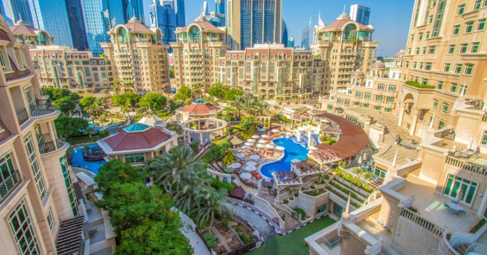 swissotel-al-murooj-dubai-7b7ff12b35e082f3.jpeg