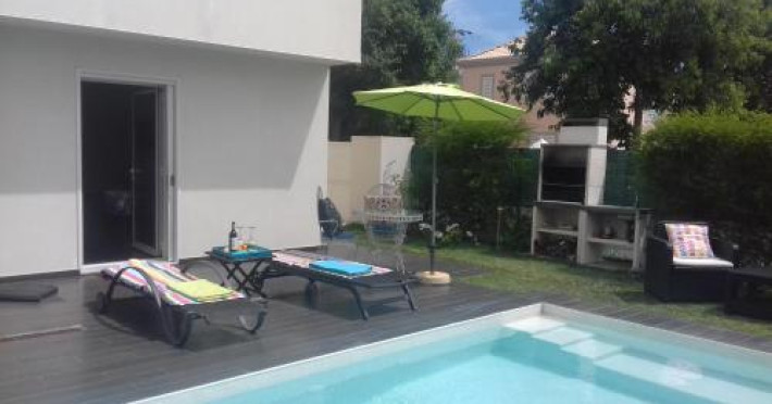 tavira-independent-suite-with-pool-at-casa-reflexos-734ca570a461e4eb.jpeg