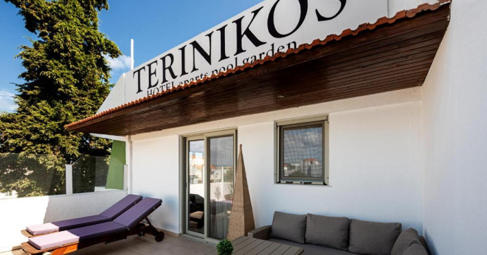 terinikos-hotel-38241e44e034e96b.jpeg