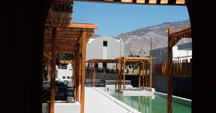 terra-nera-suites-santorini-093b3c017f0c9c3d.jpeg