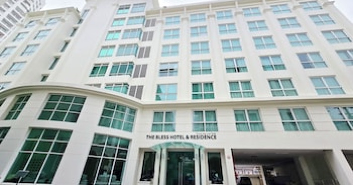 the-bless-hotel-and-residence-bbb426eec2fdb1ce.jpeg