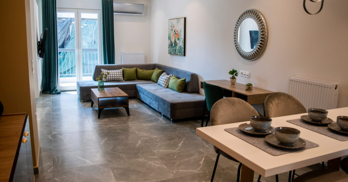 the-caravan-apartments-thessaloniki-419dc580a2ed1f3c.jpeg