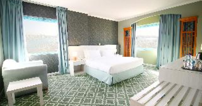 the-george-hotel-by-saffron-dubai-creek-e9cba836a926c608.jpeg