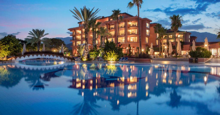 the-norm-oriental-hotel-dd75d8b7cfd52142.jpeg