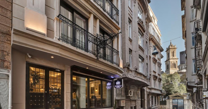 the-trinity-hotel-taksim-special-class-2bb208d1b09ee984.jpeg