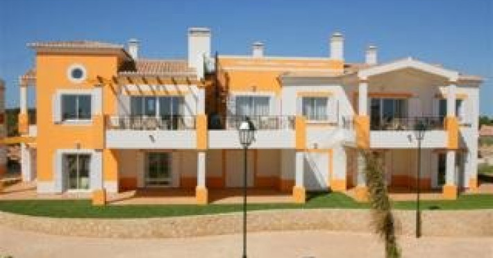 the-view-beach-holiday-resort-5ceeddb7713eaf80.jpeg