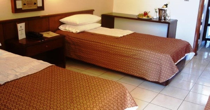 theoxenia-hotel-7ac2862ec76041f3.jpeg