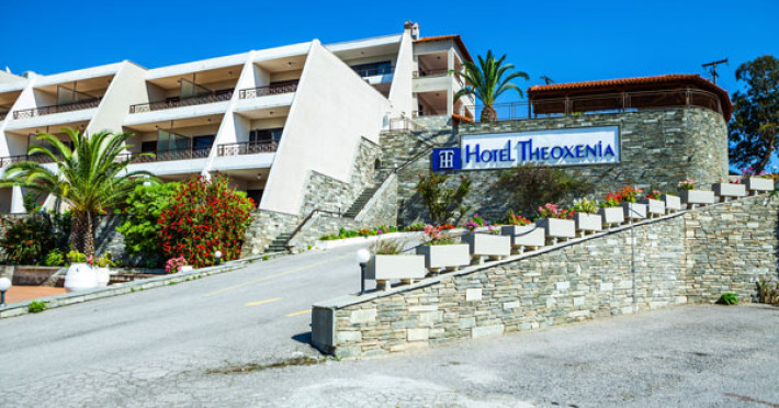 theoxenia-hotel-ef34782275a6be77.jpeg