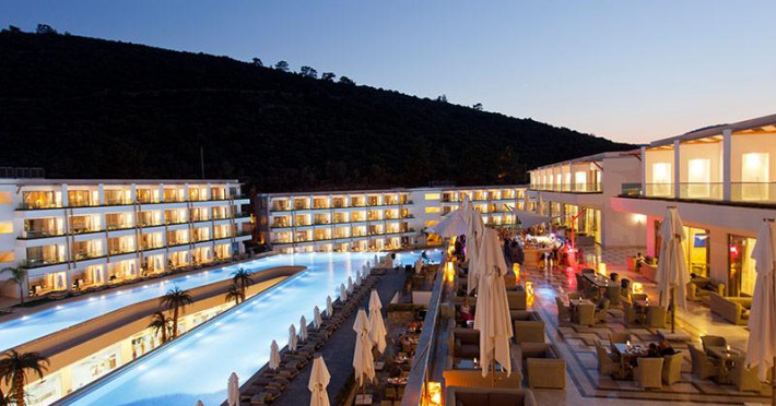 thor-luxury-villas-979cb7b2d4c3046f.jpeg