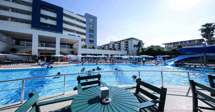 timo-deluxe-resort-184085f835f6e51b.jpeg