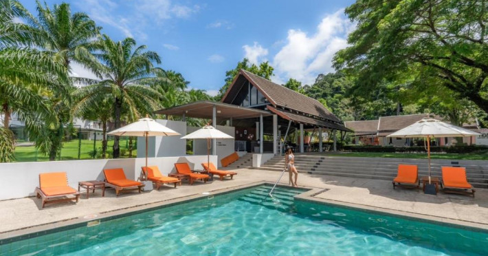 Tinidee Golf Resort Phuket - SHA Extra Plus