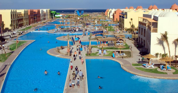 titanic-beach-spa-and-aqua-park-9110cdbebab2eef4.jpeg