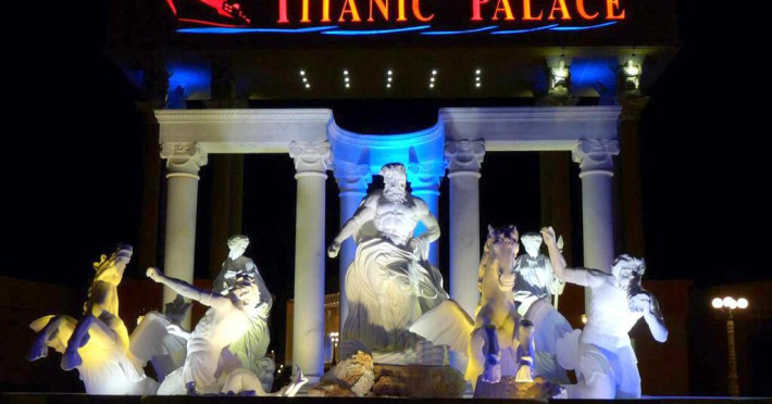 titanic-palace-0d40c4b982a42f3d.jpeg