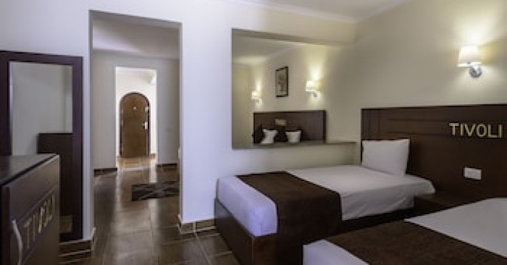 tivoli-hotel-aqua-park-8a3d5d9c8bf162ea.jpeg