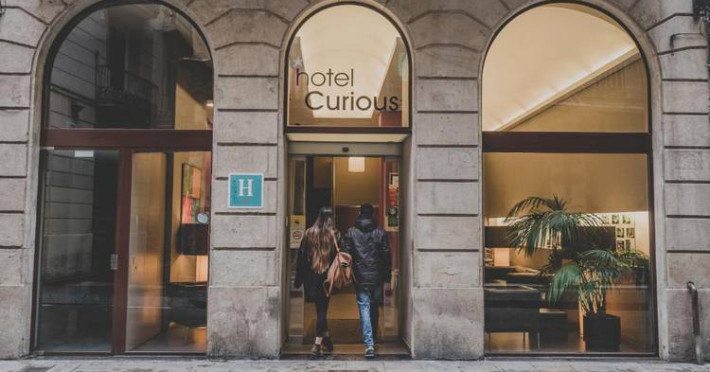 toc-hotel-las-ramblas-aad4486e3ae23264.jpeg