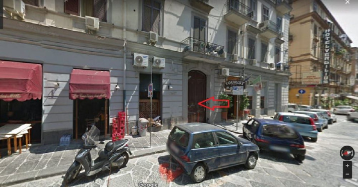 tortora-room-in-garibaldi-square-cc9b0faa841d629f.jpeg