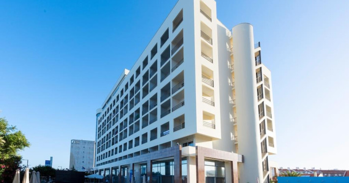 tryp-by-wyndham-lisboa-caparica-mar-b612dd8c499605e9.jpeg