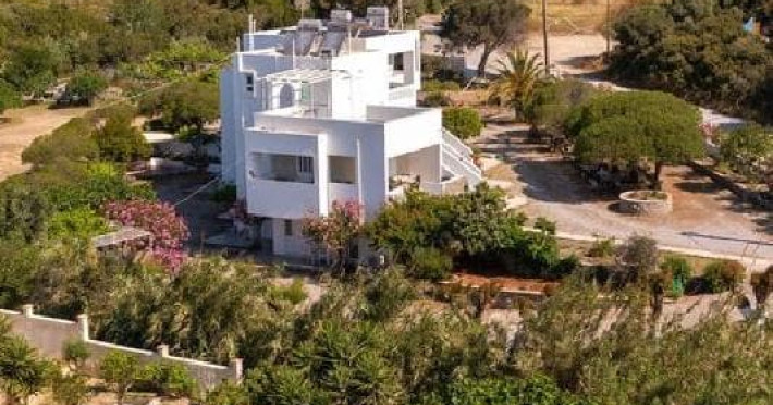 tselios-apartments-studios-2292b1d48a9bc10e.jpeg