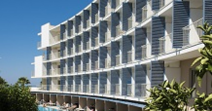 tui-blue-barut-andiz-31b6b87f00569b20.jpeg