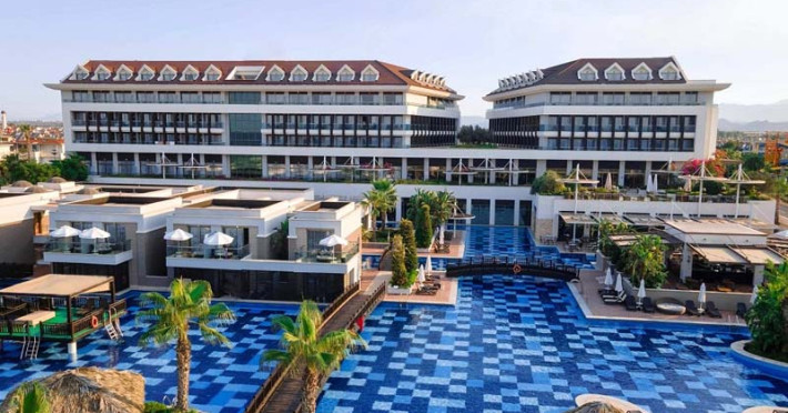 tui-blue-sherwoood-belek-4266bf74730c0db6.jpeg