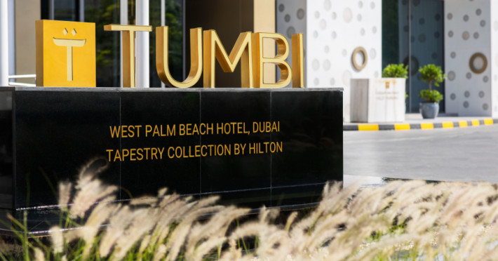 tumbi-west-palm-beach-hotel-dubai-tapestry-collection-by-hilton-90d4565f8f04367e.jpeg