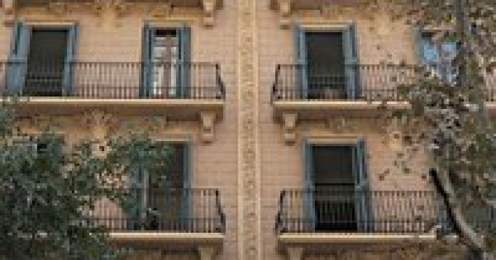 uma-suites-luxury-midtown-ce09c9c18da26f41.jpeg