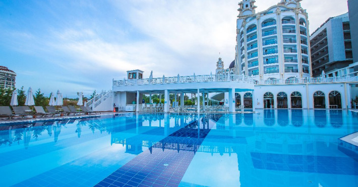 JADORE DELUXE HOTEL SPA