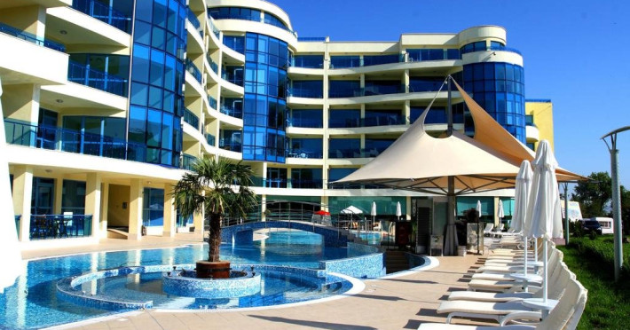MARINA HOLIDAY CLUB