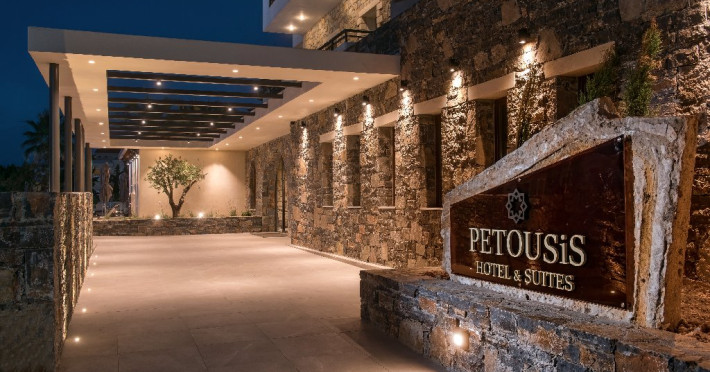 Petousis Hotel and Suites