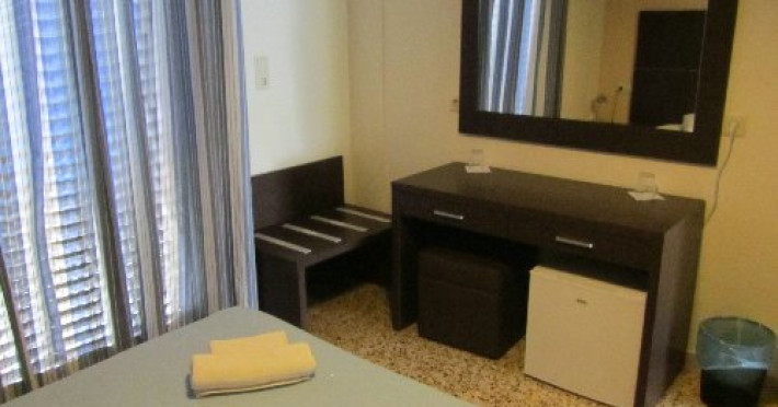 Kamari Blu Boutique Hotel