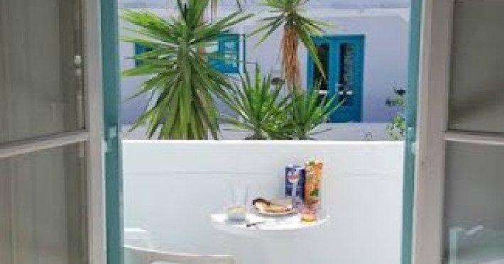 Kymata Hotel (Kamari - Santorini)