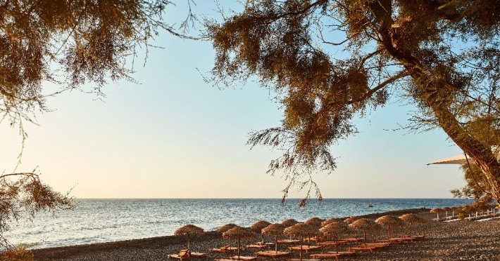 Costa Grand (Kamari - Santorini)