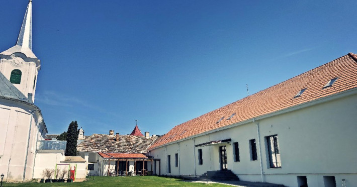 PENSIUNEA SALINA GYMNASIUM.