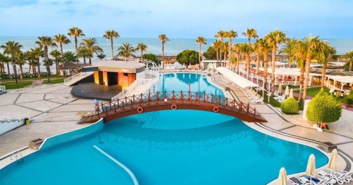 OZ HOTELS INCEKUM BEACH RESORT