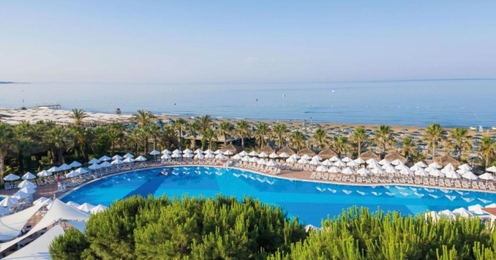 PALOMA OCEANA RESORT