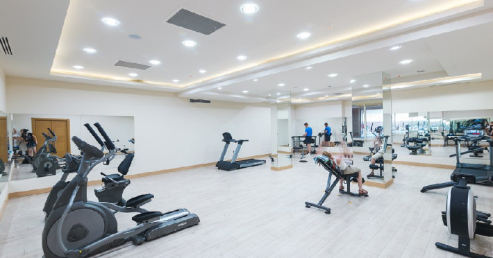 LOCEANICA BEACH RESORT