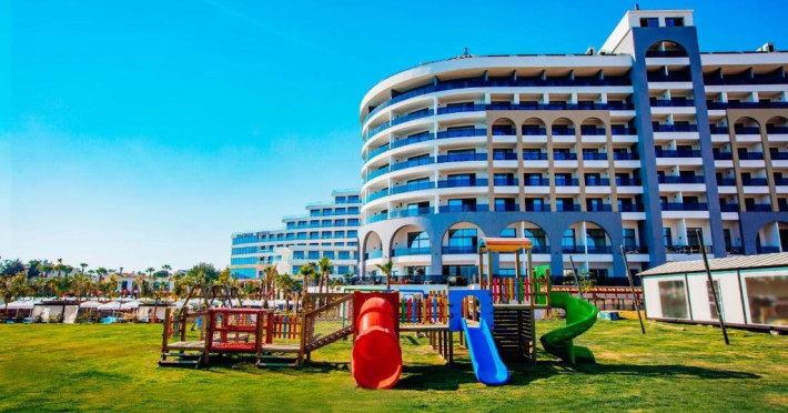 ALARCHA HOTELS RESORTS