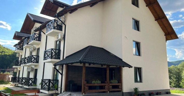 unitate-casa-elena-exterior-4f32f48045f71c45.jpeg