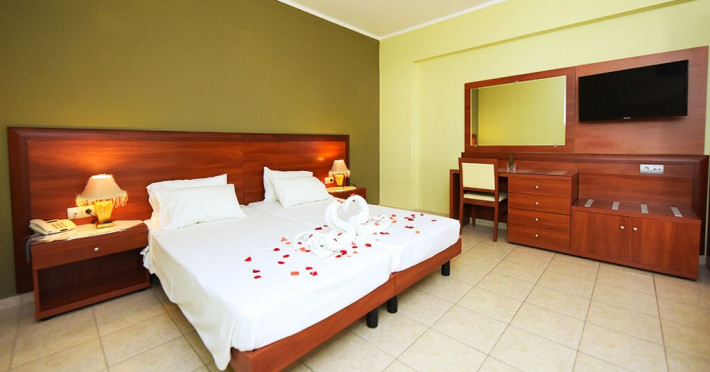 Esmeralda - Kremasti