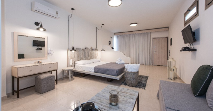 Eva Mare (Ag. Pelagia)