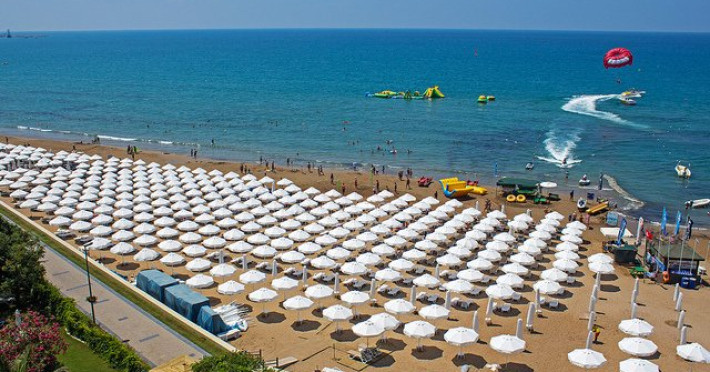 CRYSTAL SUNSET LUXURY RESORT AND SPA