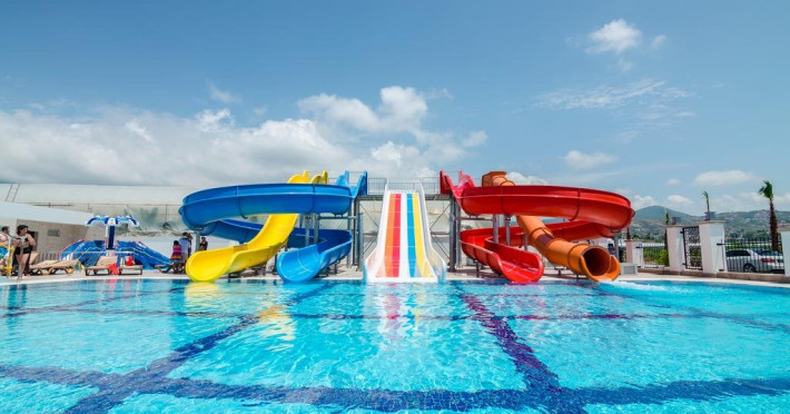 THE LUMOS DELUXE RESORT HOTEL SPA