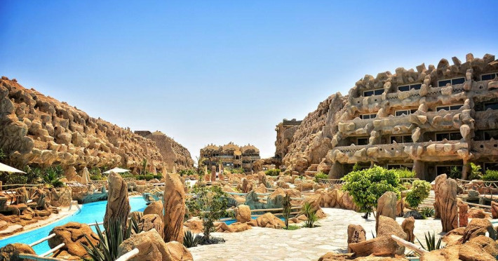 CAVES BEACH RESORT