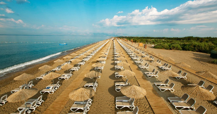 TITANIC DELUXE BELEK