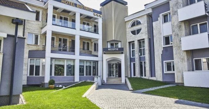 unitate-hotel-bistrita-exterior-f8994138f992fbf8.jpeg