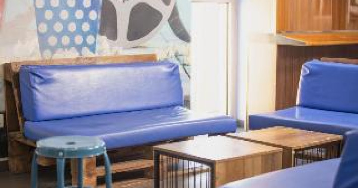 urbany-hostels-barcelona-121460b492ba1233.jpeg