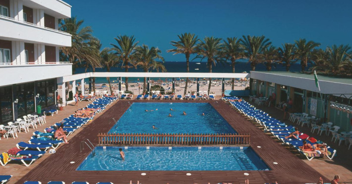 ushuaia-ibiza-beach-hotel-c4b3cee91f6ebfb5.jpeg
