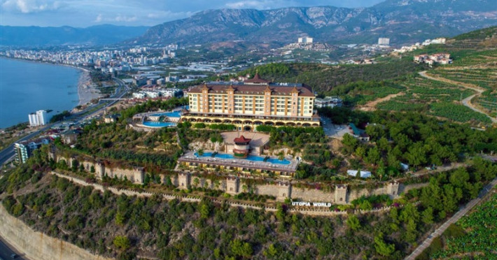 utopia-world-hotel-429b34b09acd1274.jpeg
