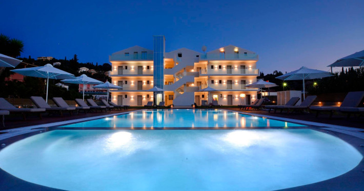 v-luxury-suites-corfu-0ab54c8e39eabf48.jpeg