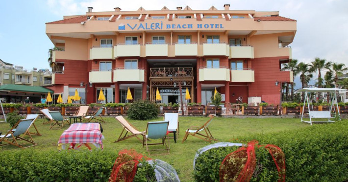 valeri-beach-hotel-851032e7dc9163fd.jpeg